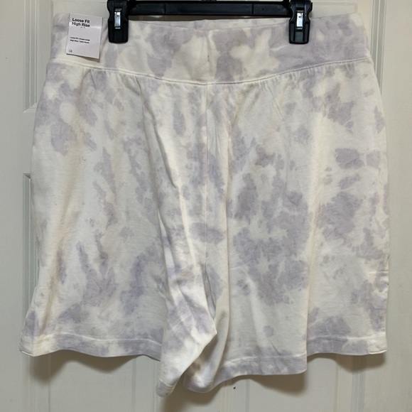 Nike Casual Athletic/Athleisure/Beach Shorts, NWT! - Picture 5 of 10